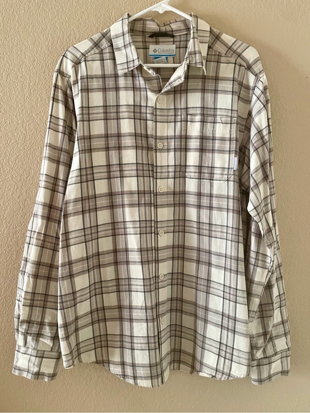 Columbia Sportswear Long-Sleeve Plaid, Cotton, Button-Up Shirt in Medium